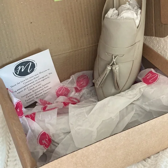 Women’s NWT MATISSE Ivory Leather Mules Shoes from Nordstrom size 7.5 - Picture 12 of 12